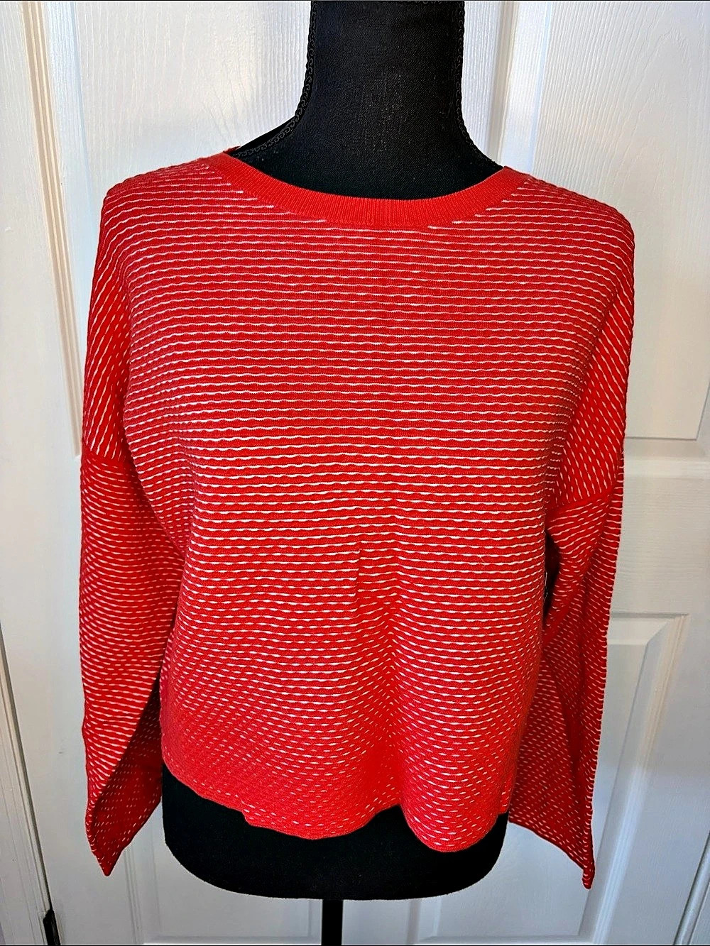 Theory Vibrant Red Viscose Waffle Knit Long Sleeves Top size SP NEW